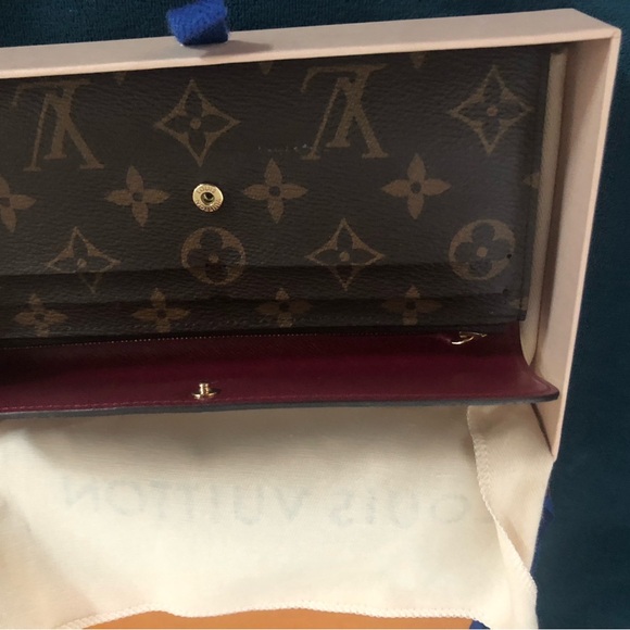 Wallet - Picture 5 of 5